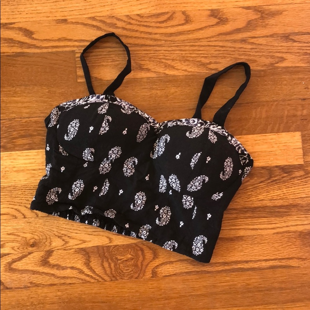Crop top